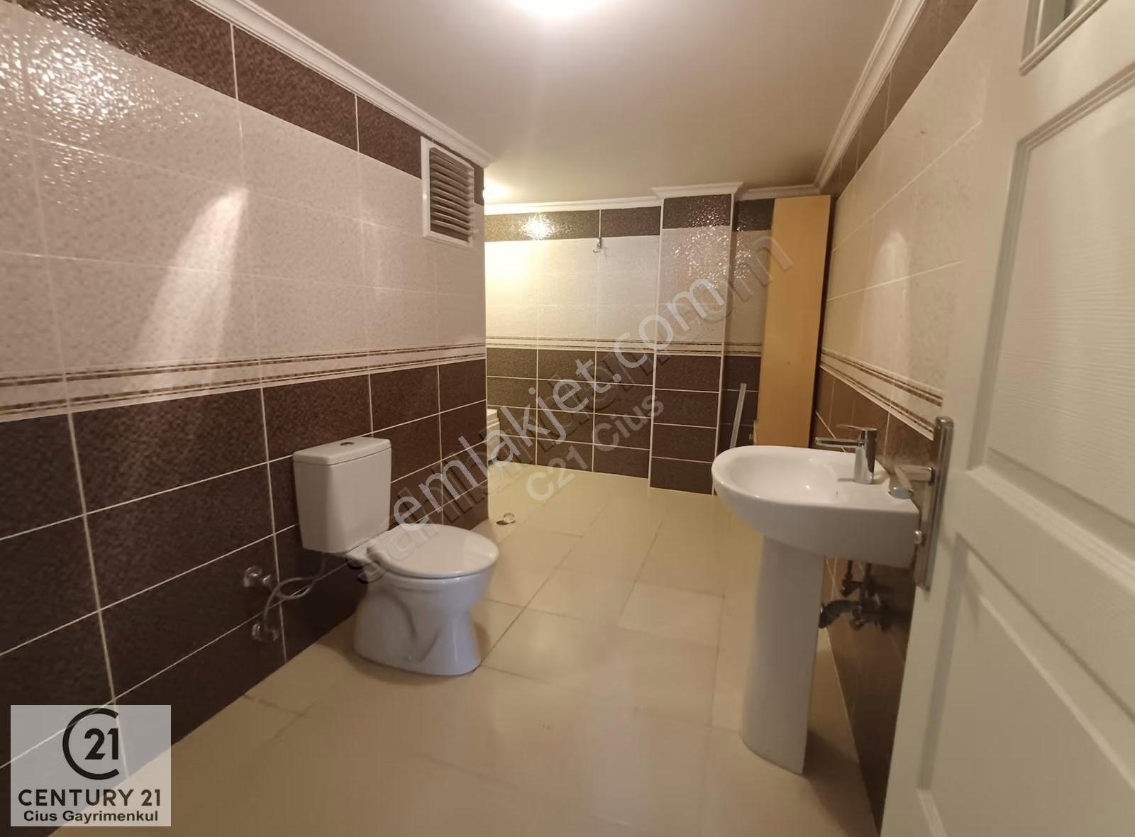 C21 Cius; Cumhuriyet Merkezde 130 M2 Kiralık 3+1 Daire - Görsel 21
