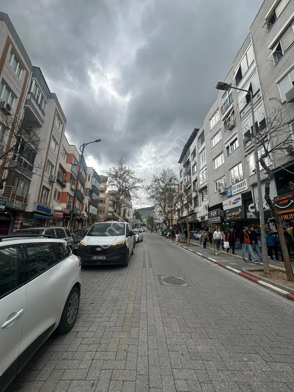 Atatürk Caddesinde Satılık Dükkan/markasına Değer Katmak İsteyenler Hemen Ara - Görsel 2