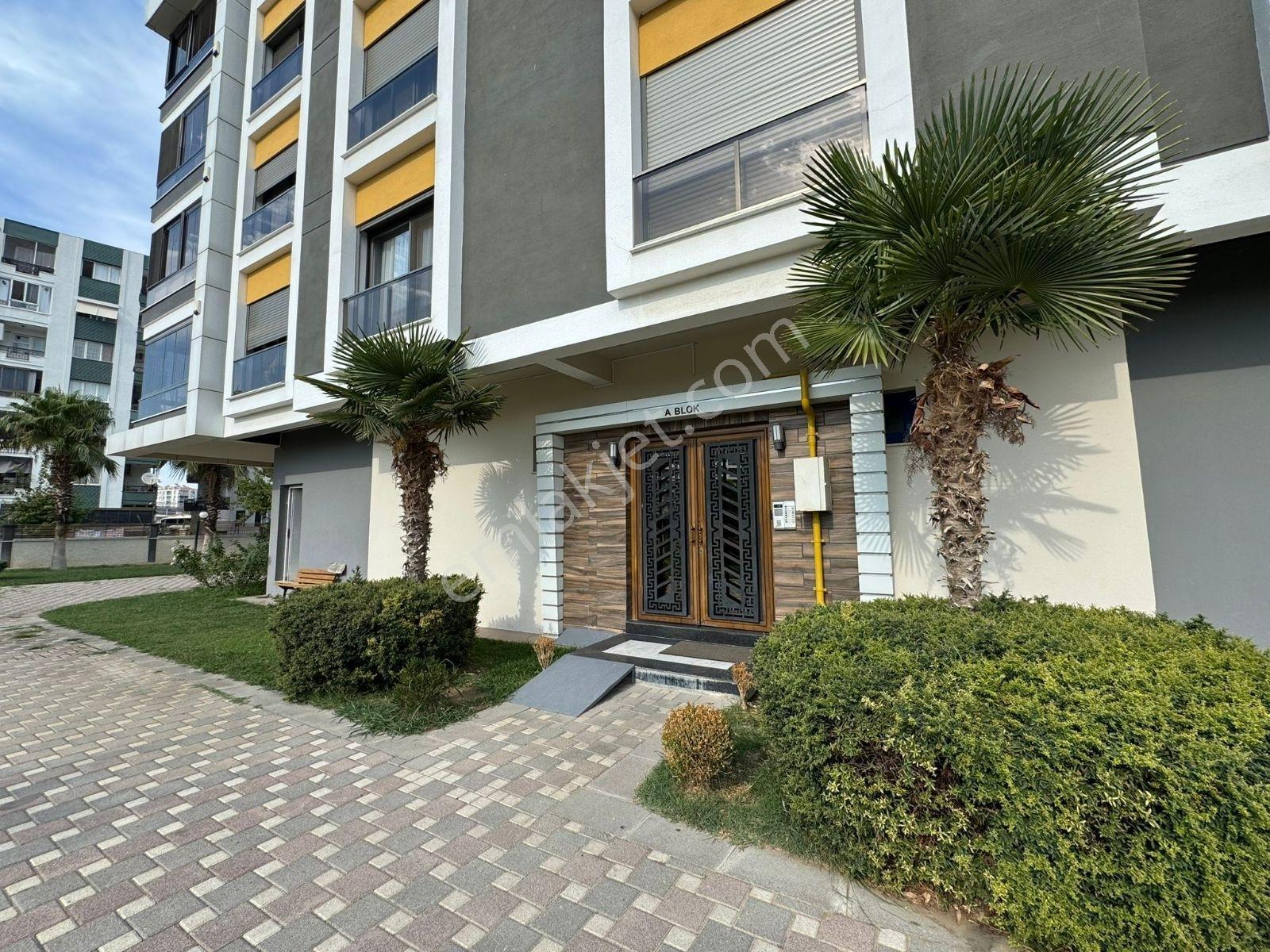 Acil Torbalı Ekinci Urla Evleri Sitesinde Satılık 3+1 Lüks Daire - Görsel 13