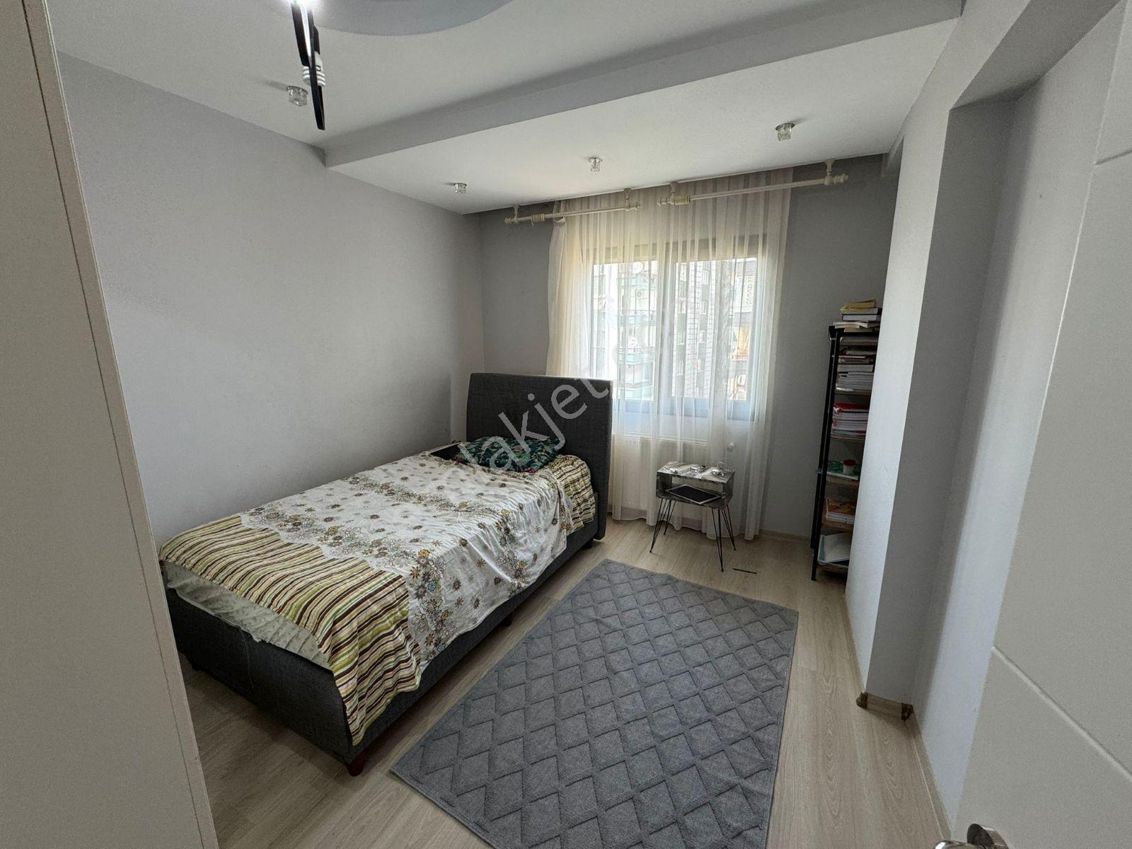 Acil Torbalı Ekinci Urla Evleri Sitesinde Satılık 3+1 Lüks Daire - Görsel 24