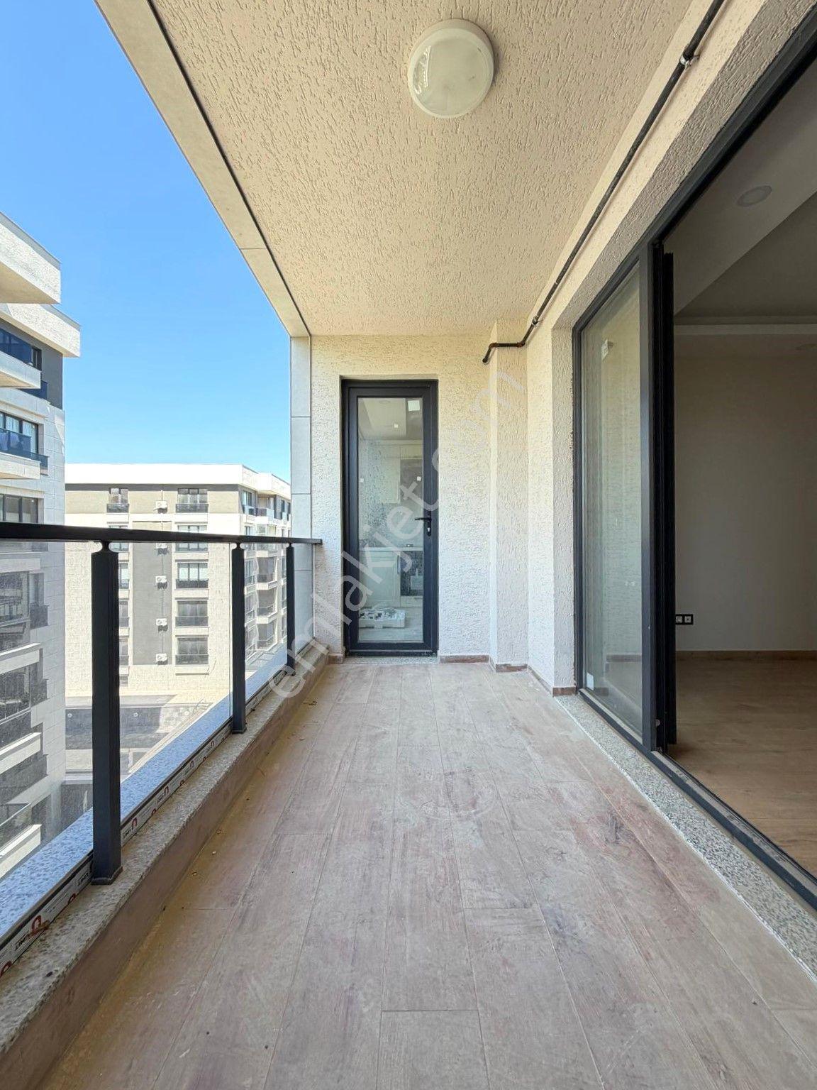 Silivri Yenimahalle De Havuzlu Site İçi 2+1 Satılık Daire - Görsel 8