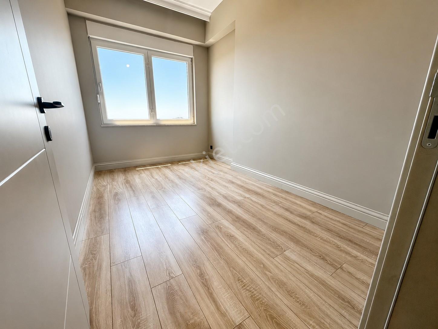 Suadiye'nin En Prestijli Binasında Full Deniz Manzaralı - Görsel 31