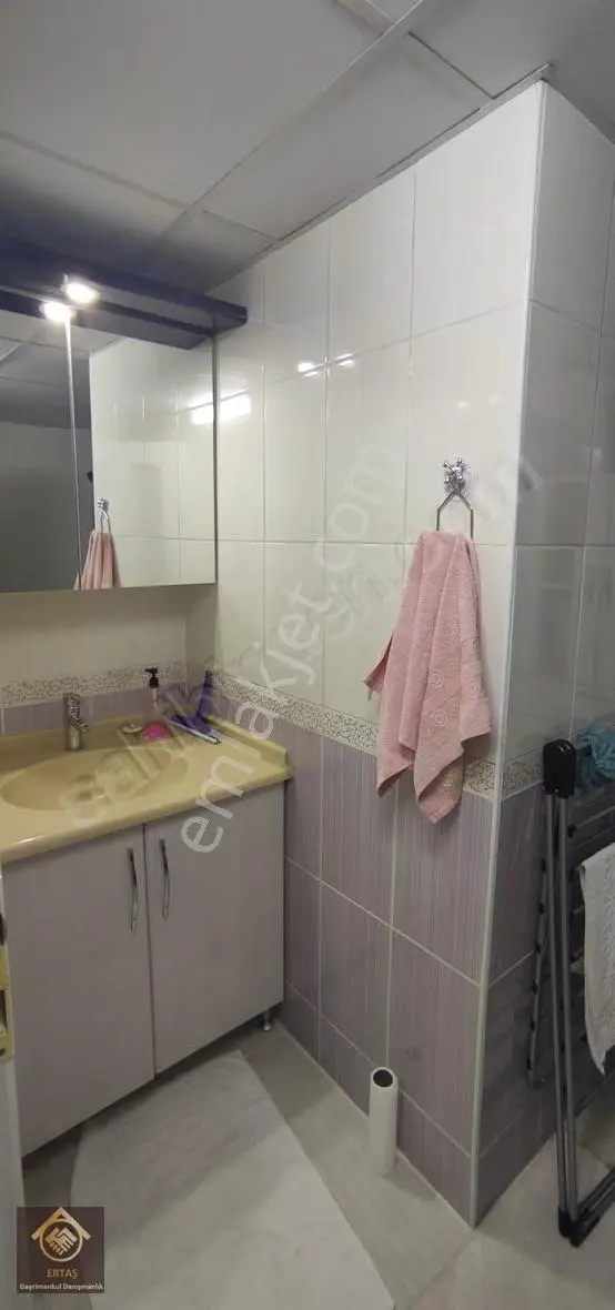 Esenyurt Mahallesinde Kapalı Garajlı Satılık Lüks Daire - Görsel 5