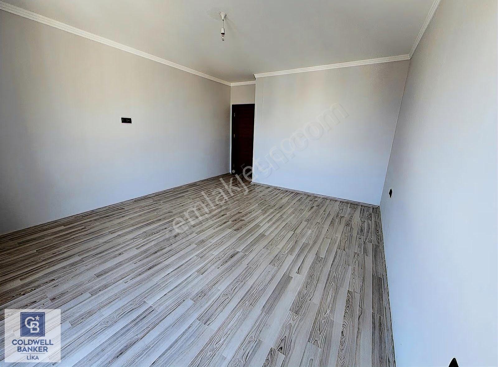 Kaşüstü Şehrinaz Evleri'nde Deniz Manzaralı Kiralık Daire - Görsel 7