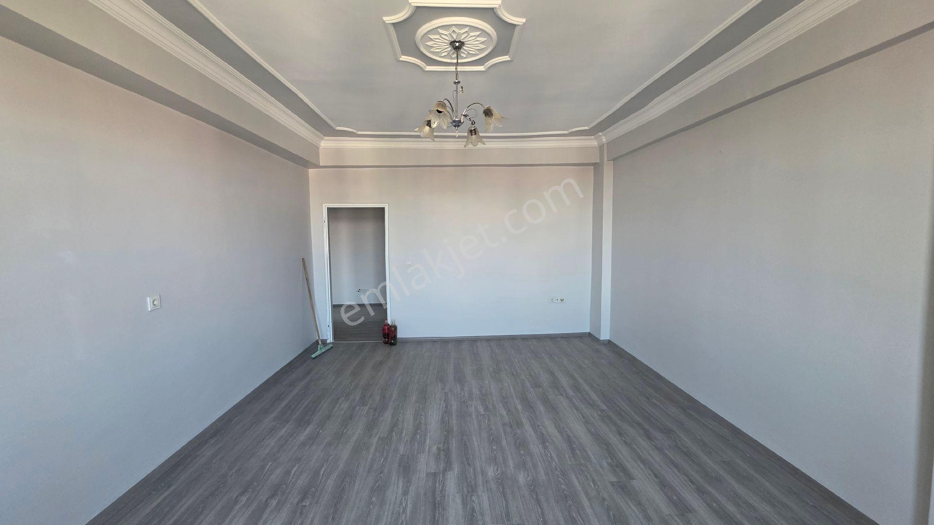 D.kent Ana Cadde Üzeri Satılık Dubleks Son Kat Daire - Görsel 6