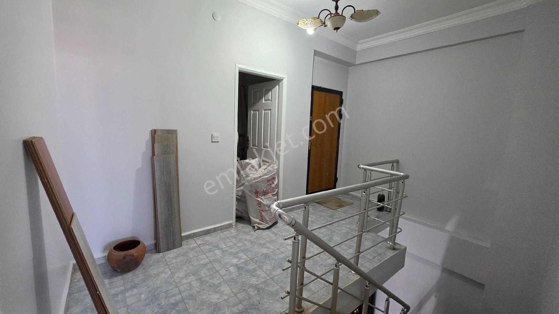 D.kent Ana Cadde Üzeri Satılık Dubleks Son Kat Daire - Görsel 23