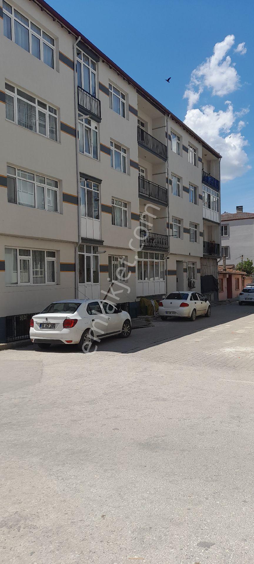Yüksek Camlı Sobalı Bahçe Katı - Görsel 20