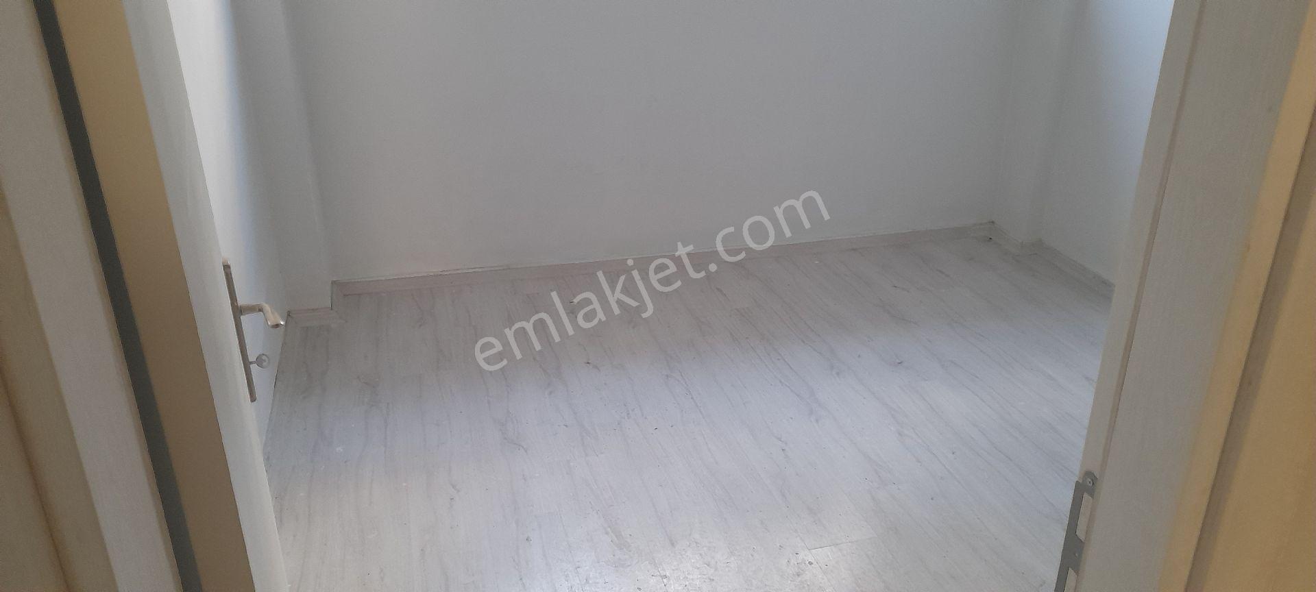 Yüksek Camlı Sobalı Bahçe Katı - Görsel 14