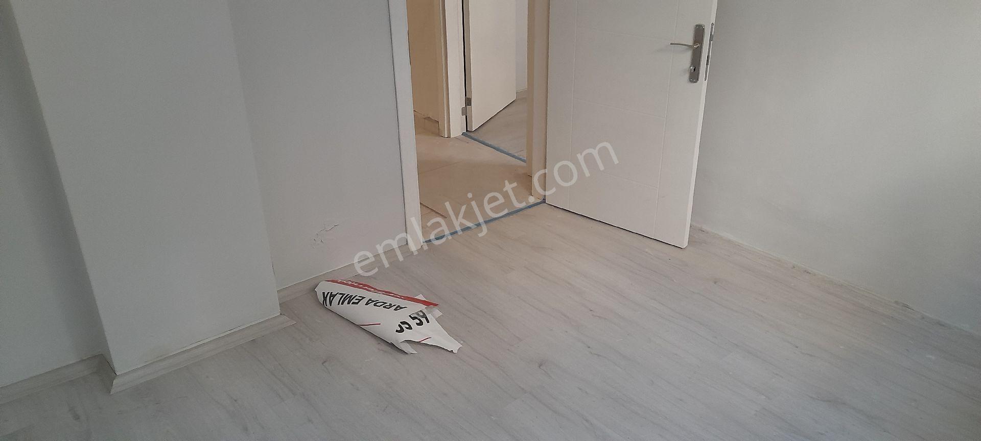 Yüksek Camlı Sobalı Bahçe Katı - Görsel 12