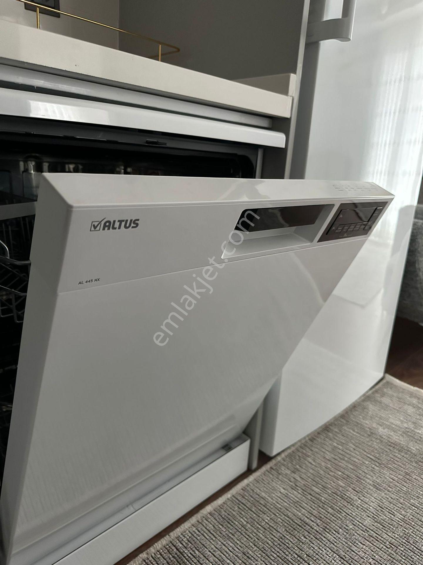 Lüks Sıfır Eşyalı Kiralık Daire Şehir Merkezine 5 Dk Mesafede - Görsel 11