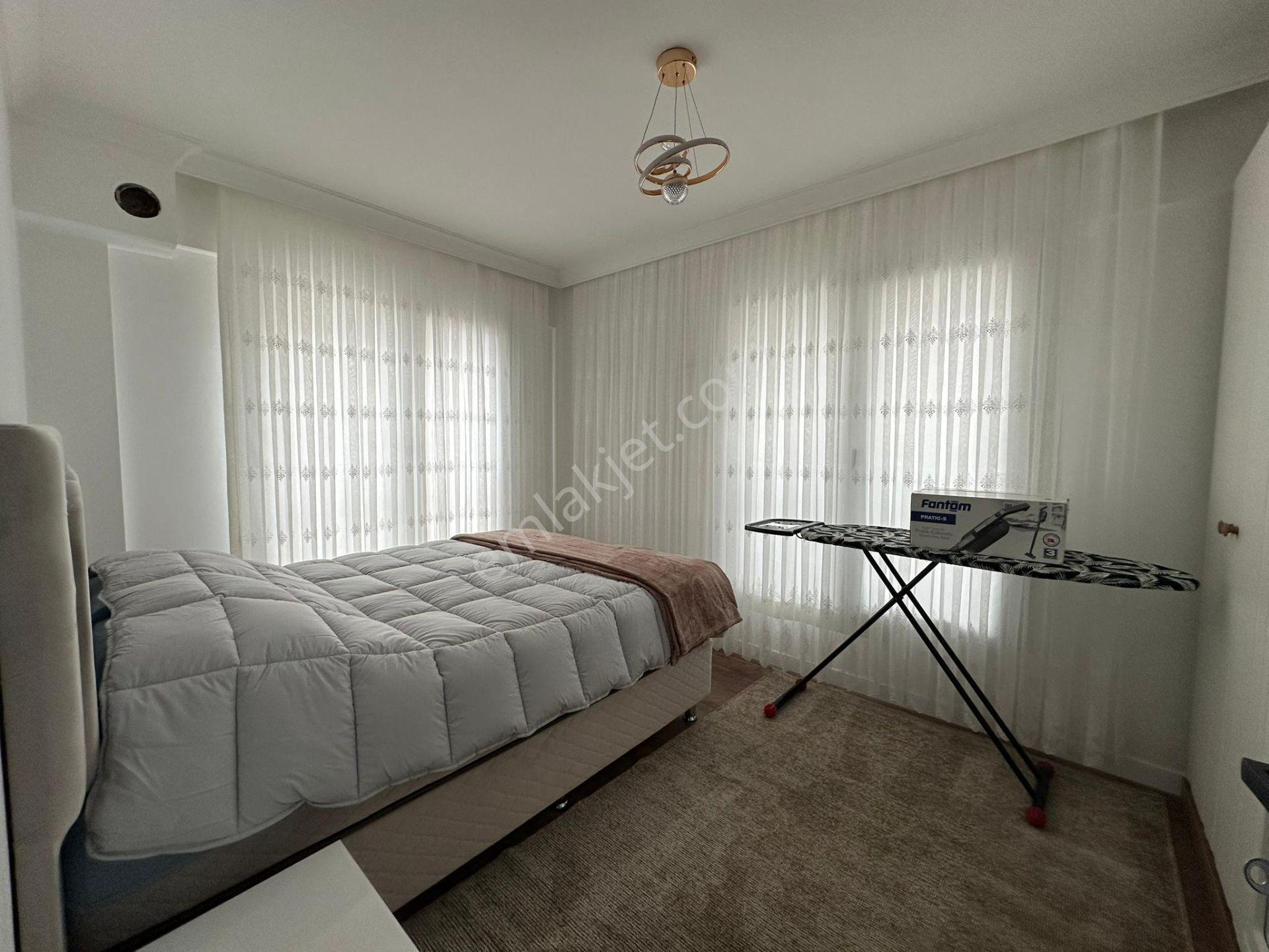 Lüks Sıfır Eşyalı Kiralık Daire Şehir Merkezine 5 Dk Mesafede - Görsel 18