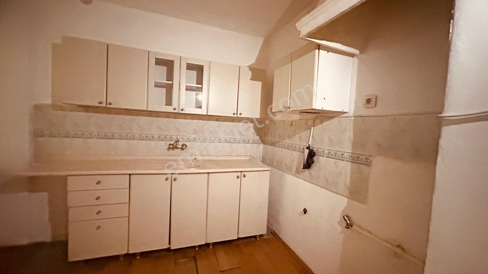 Fsn Den Sincan Merkez Çarşı İçinde Kiralık 2+1 Ofis - Görsel 11