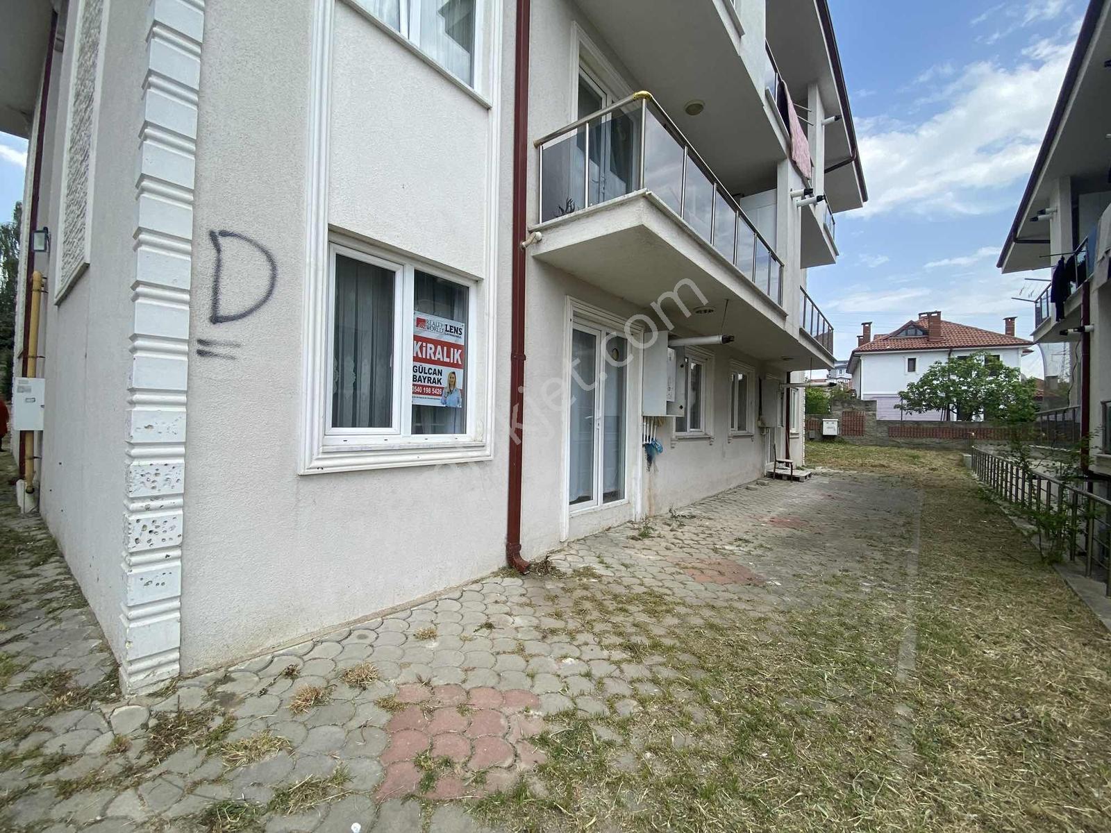 Serdivanın Merkezi Noktasında Eşyalı Kiralık 2+1 Daire - Görsel 3