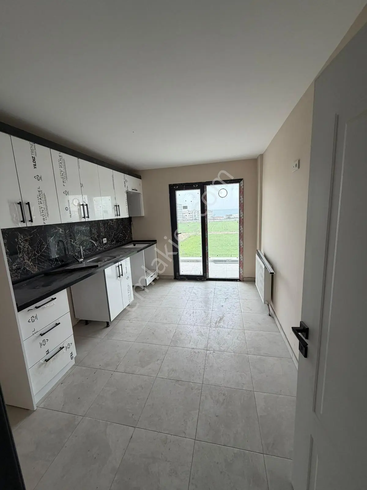 Büyükçekmece Celaliyede Deniz Manzaralı Sıfır Kiralık Daire - Görsel 2