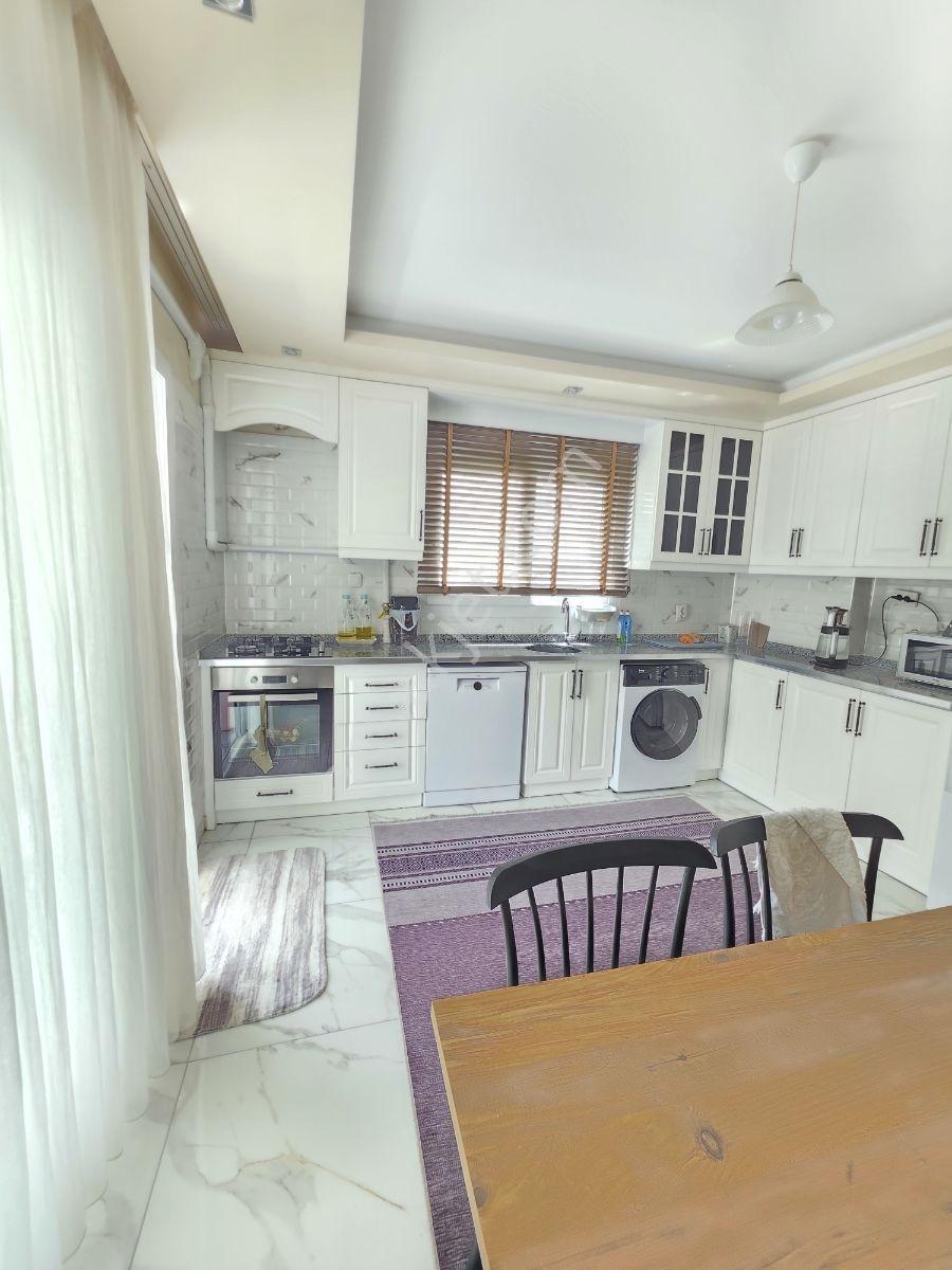 Arpaçta 4+1 Full Yapılı 1.5 Yaşında Site İçinde Daire 175 M2 - Görsel 6