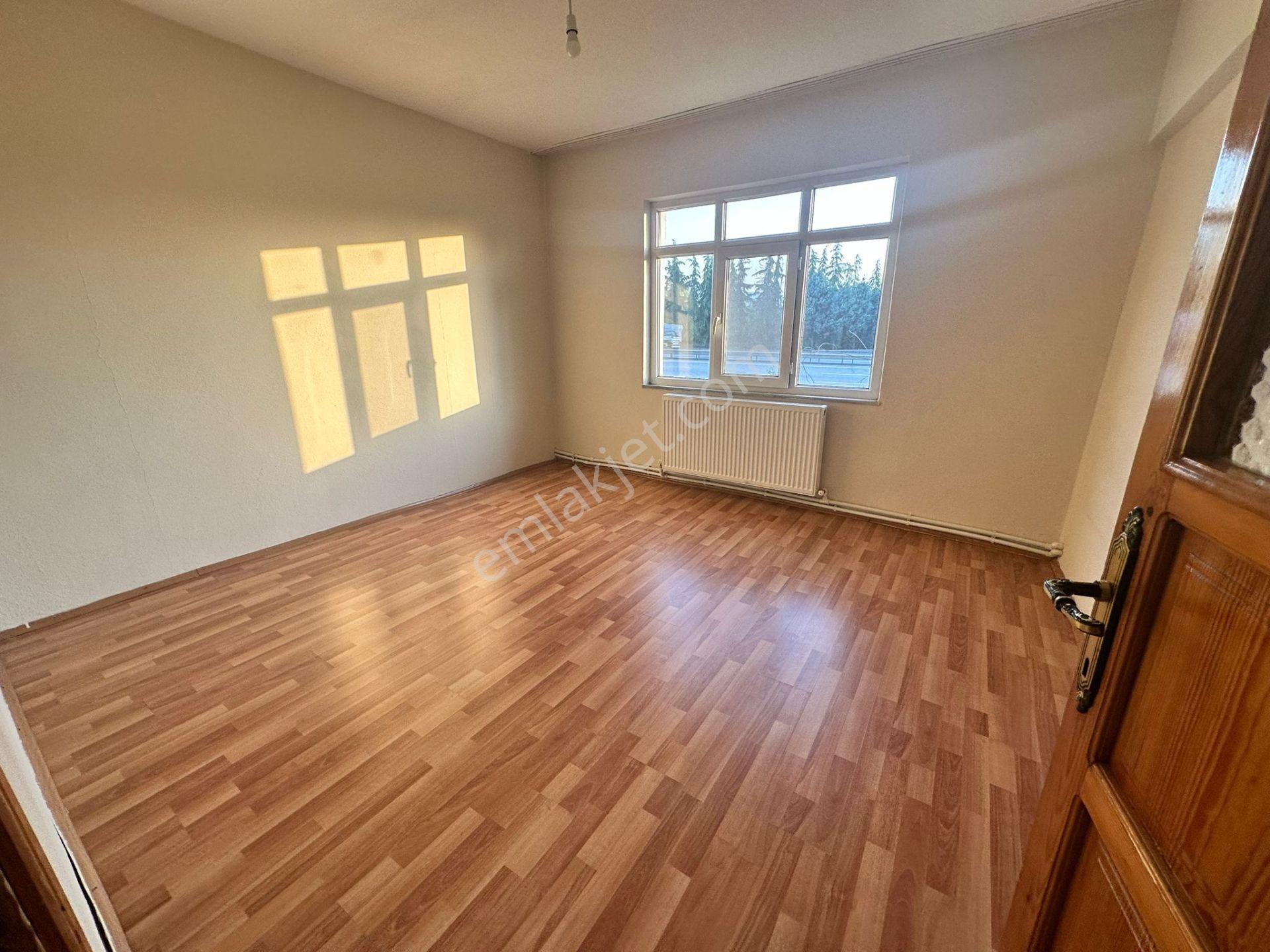 Turyap Palas'tan Ataevler Mah.4+1 Kiralık Daire - Görsel 11