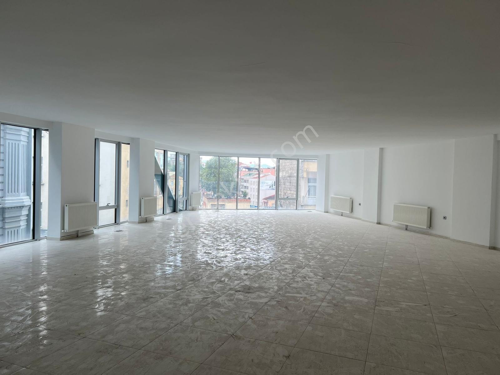 Ortahisar Çarşı Mahallesi Turhan Plazada Kiralık İş Yeri - Görsel 19
