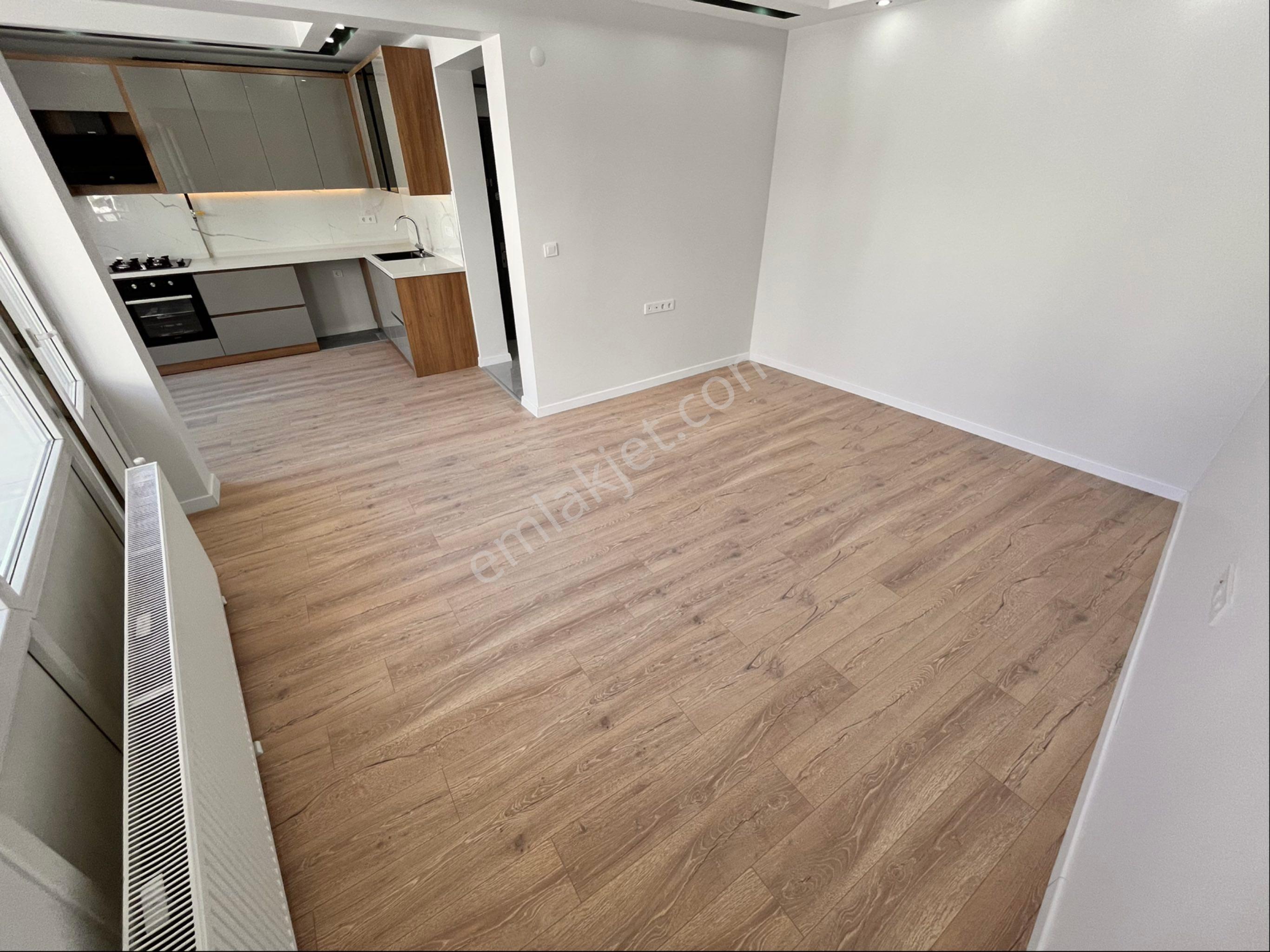 İnönü Cadde Ve Metro Yakını 3+1 115 M2 Arakat Daire - Görsel 9