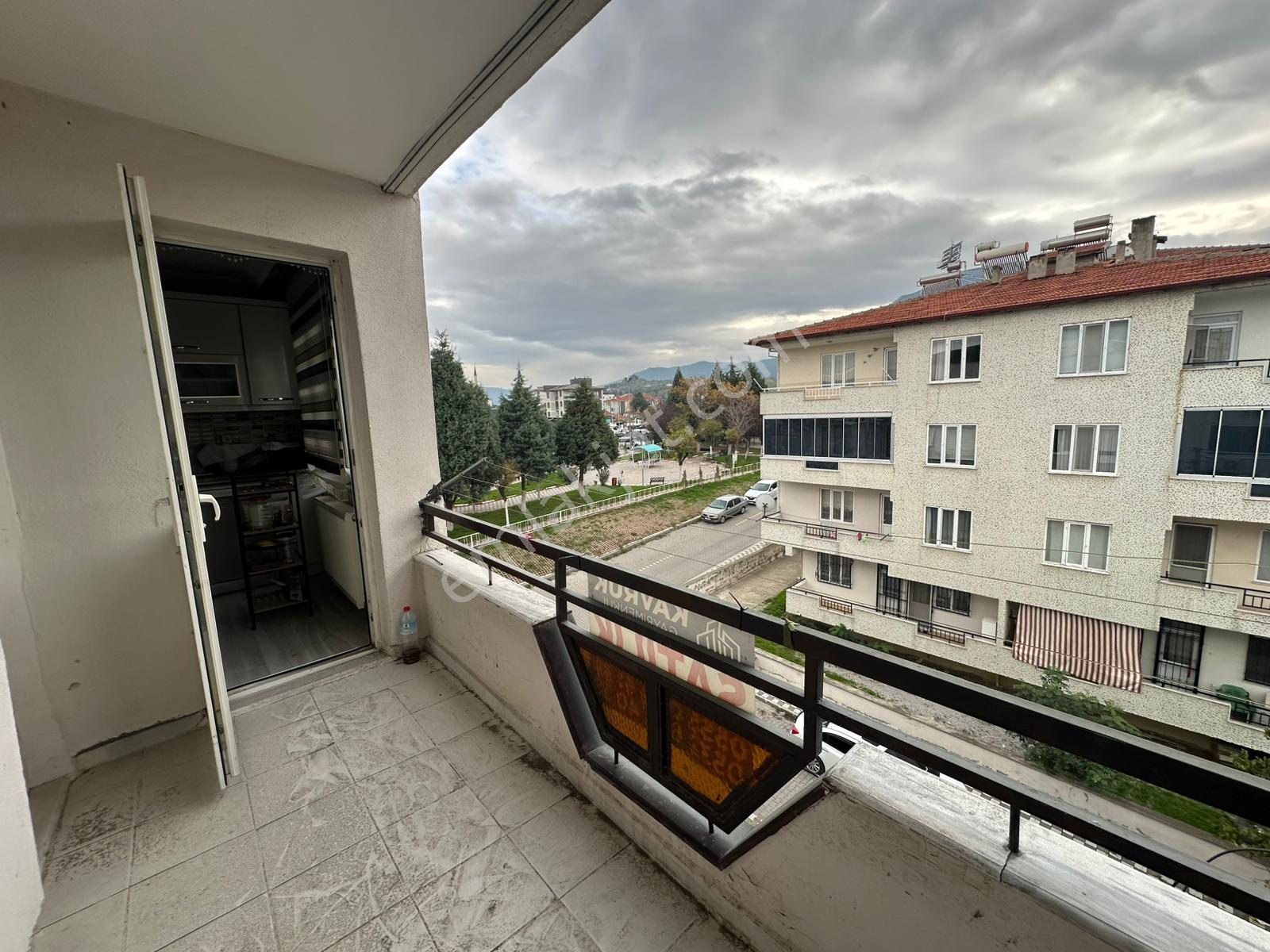 Fiyat Düştü Son Günler Kütahyalılar Derneği Altı 3+1 Masrafsız Emsalsiz Satılık Daire Acil - Görsel 23