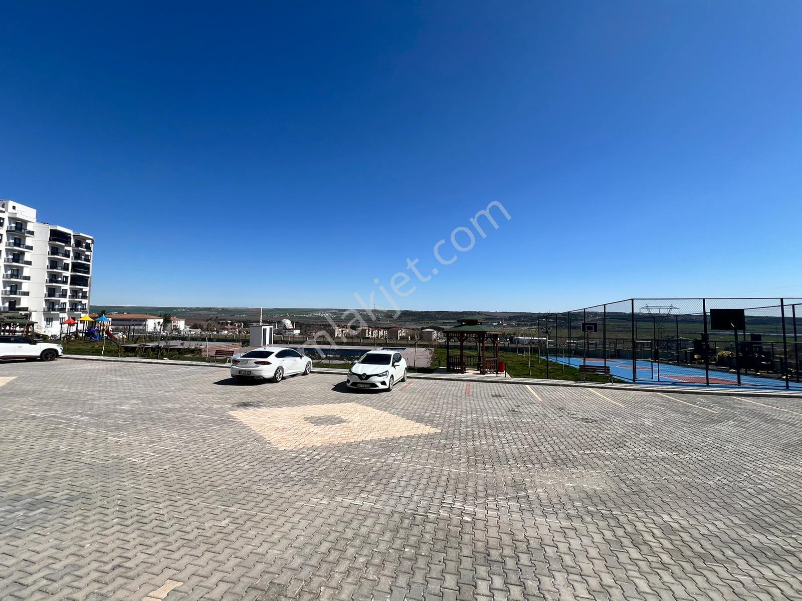 Four Land'den 450 Evlerde 1+1 Sıfır Eşyalı Satılık Daire - Görsel 12