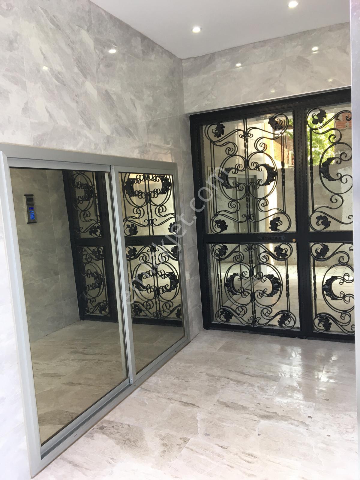 Bayraklı Refik Şevket İnce Mah Geniş 1+1 Kiralık Daire - Görsel 25