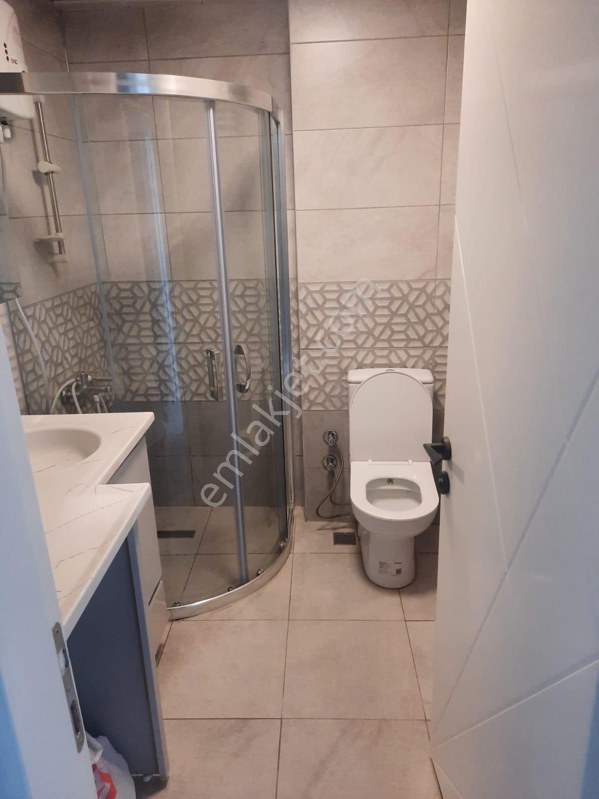 Bayraklı Refik Şevket İnce Mah Geniş 1+1 Kiralık Daire - Görsel 11