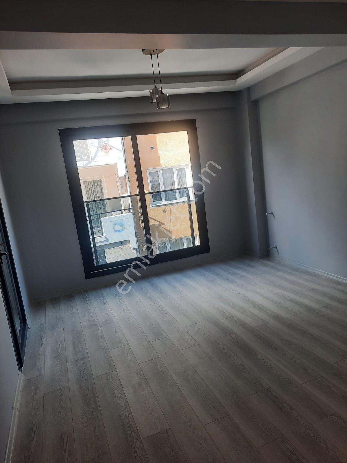 Bayraklı Refik Şevket İnce Mah Geniş 1+1 Kiralık Daire - Görsel 15