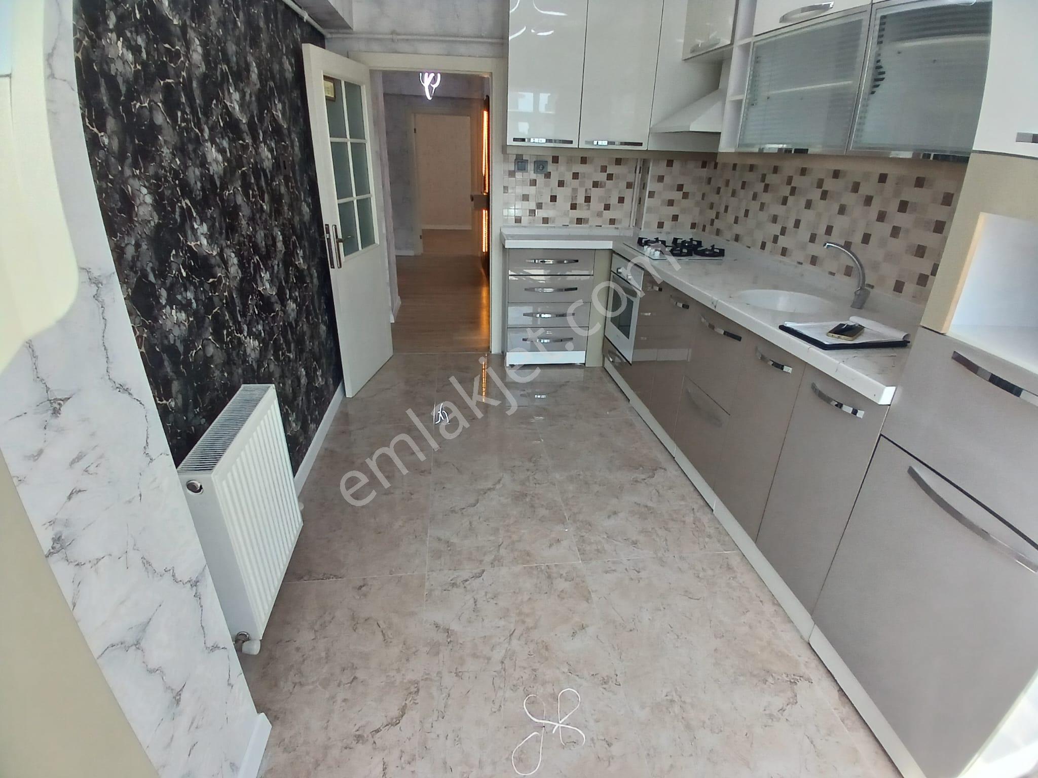 Mç Emlak'tan Ahi Evran Mahallesin'de 3+1 Full Yapılı Satılık Daire - Görsel 5