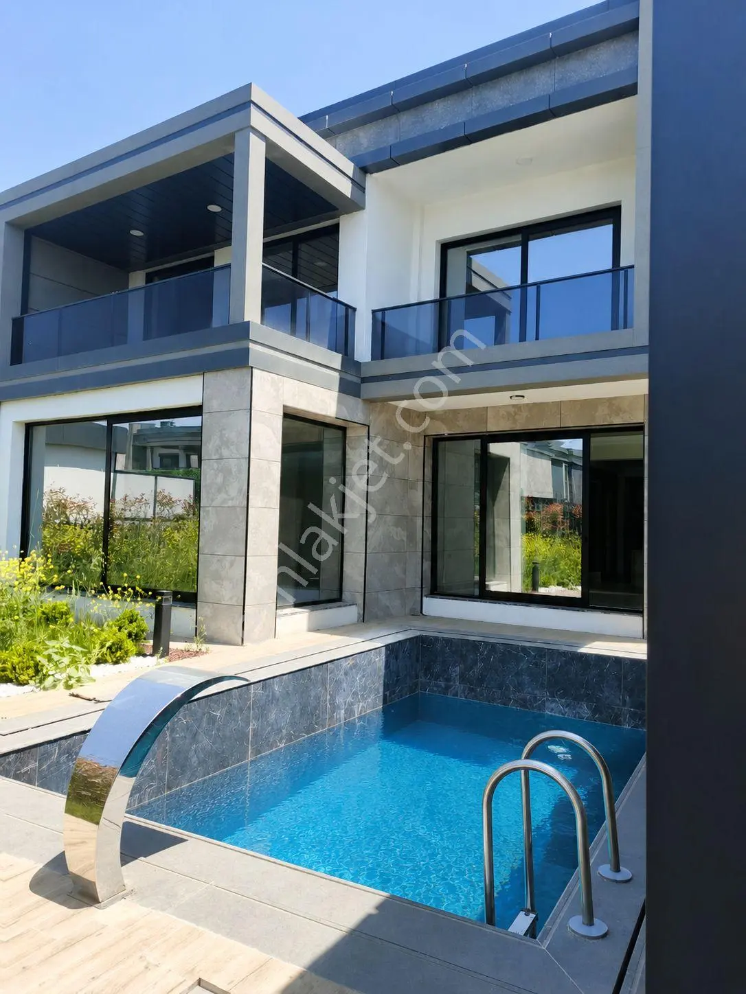 Star Yapı Villaları Satılık Ultra Lüks Dubleks Villa