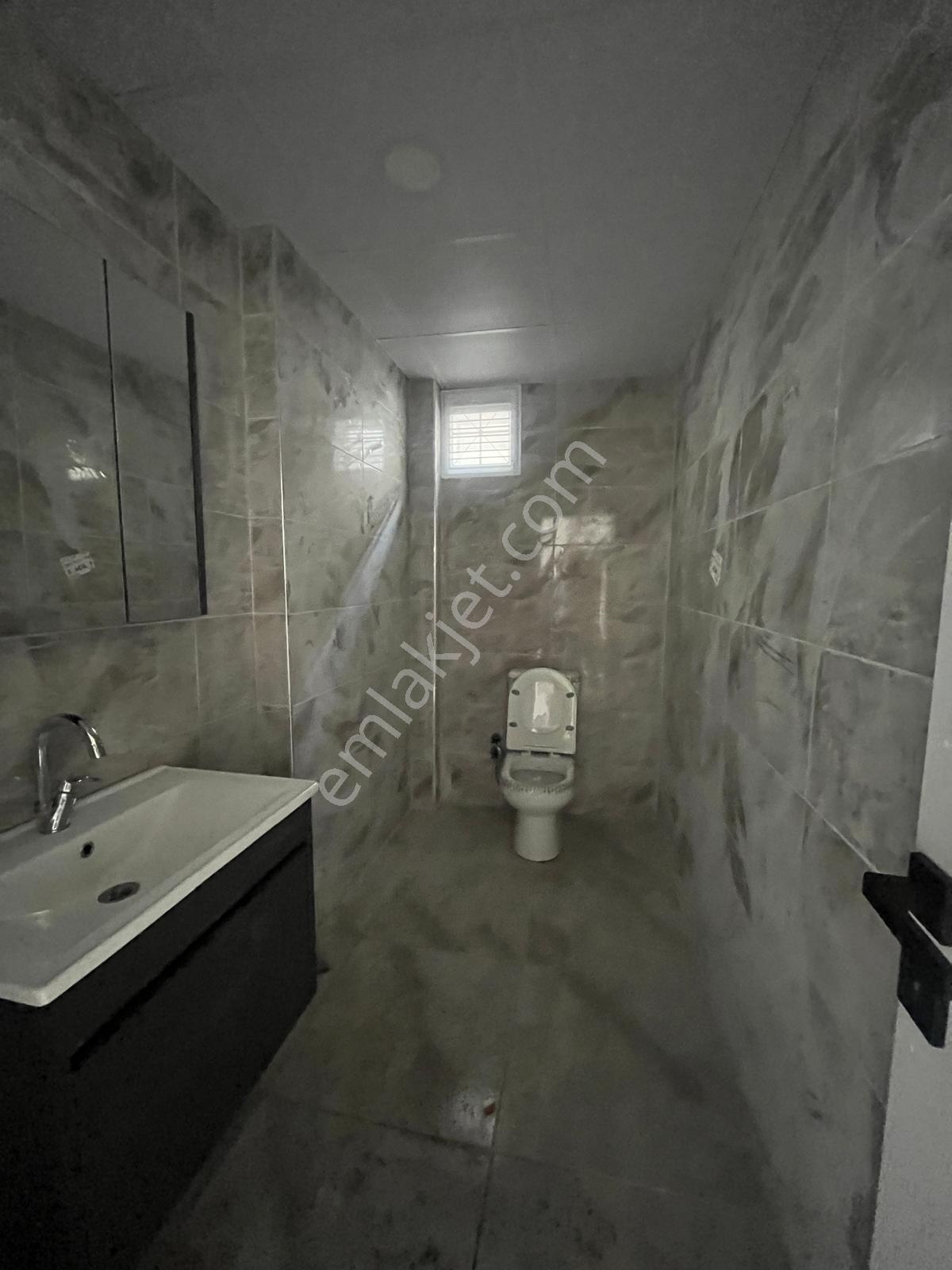 Kartepe Sarımeşe Bağdat Caddesinde 140 M² Satılık Dükkan - Görsel 13