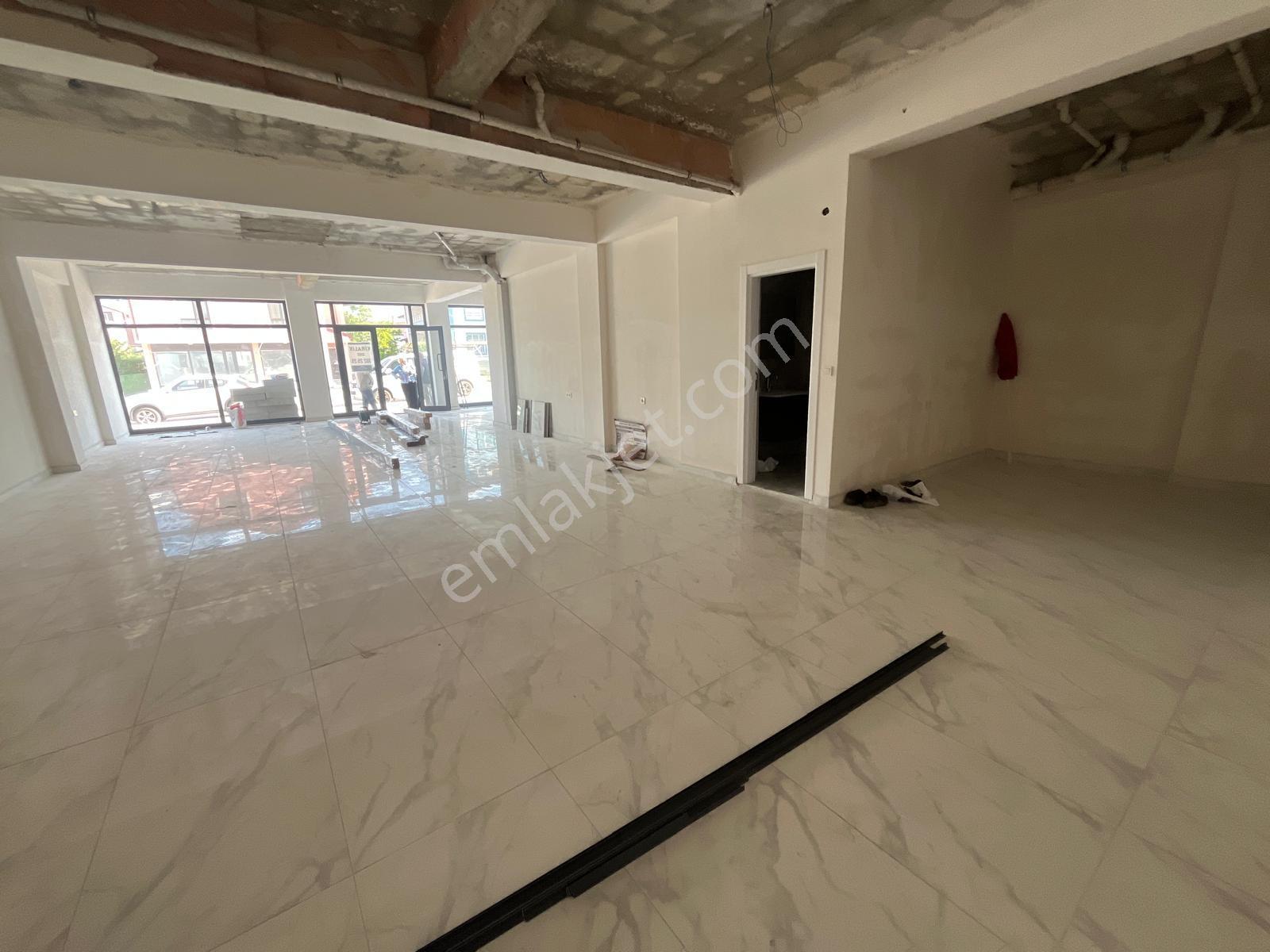 Kartepe Sarımeşe Bağdat Caddesinde 140 M² Satılık Dükkan - Görsel 27