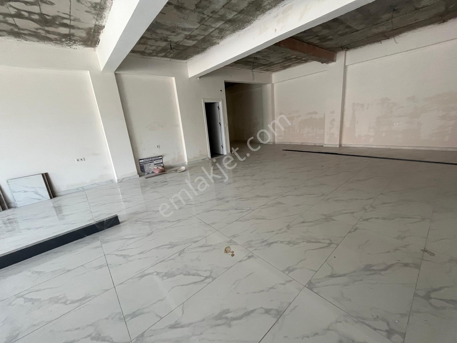 Kartepe Sarımeşe Bağdat Caddesinde 140 M² Satılık Dükkan - Görsel 7