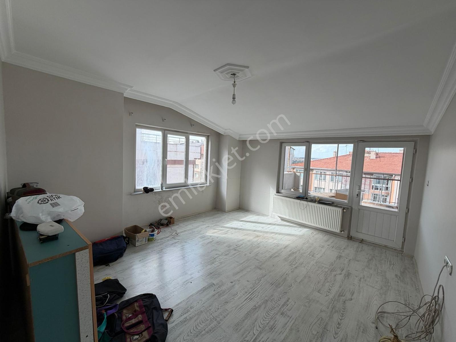 Menderes Caddesinde Hisar Manzaralı Satılık Bakımlı 7+1 Dubleks - Görsel 24