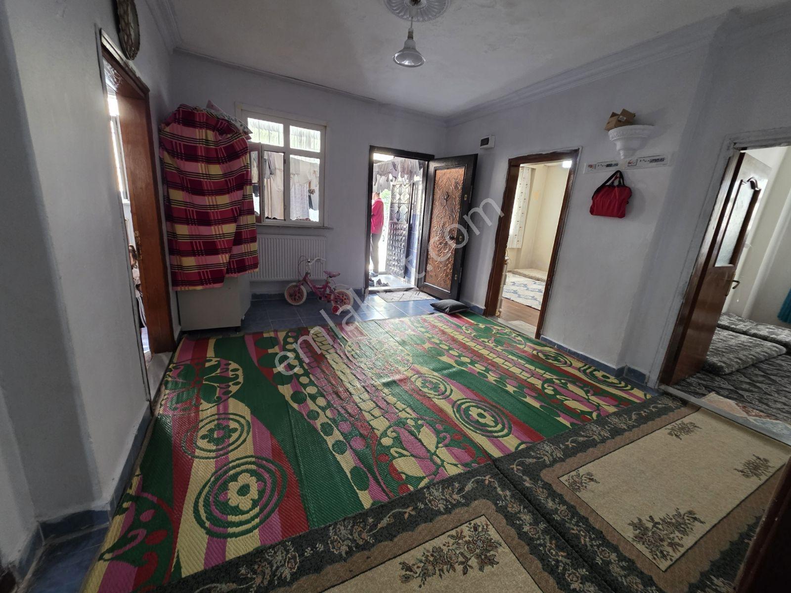 Mimar Emlak'tan Satılık 2+1 Tek Daire Üzeri 130m² Yüksek Giriş - Görsel 12