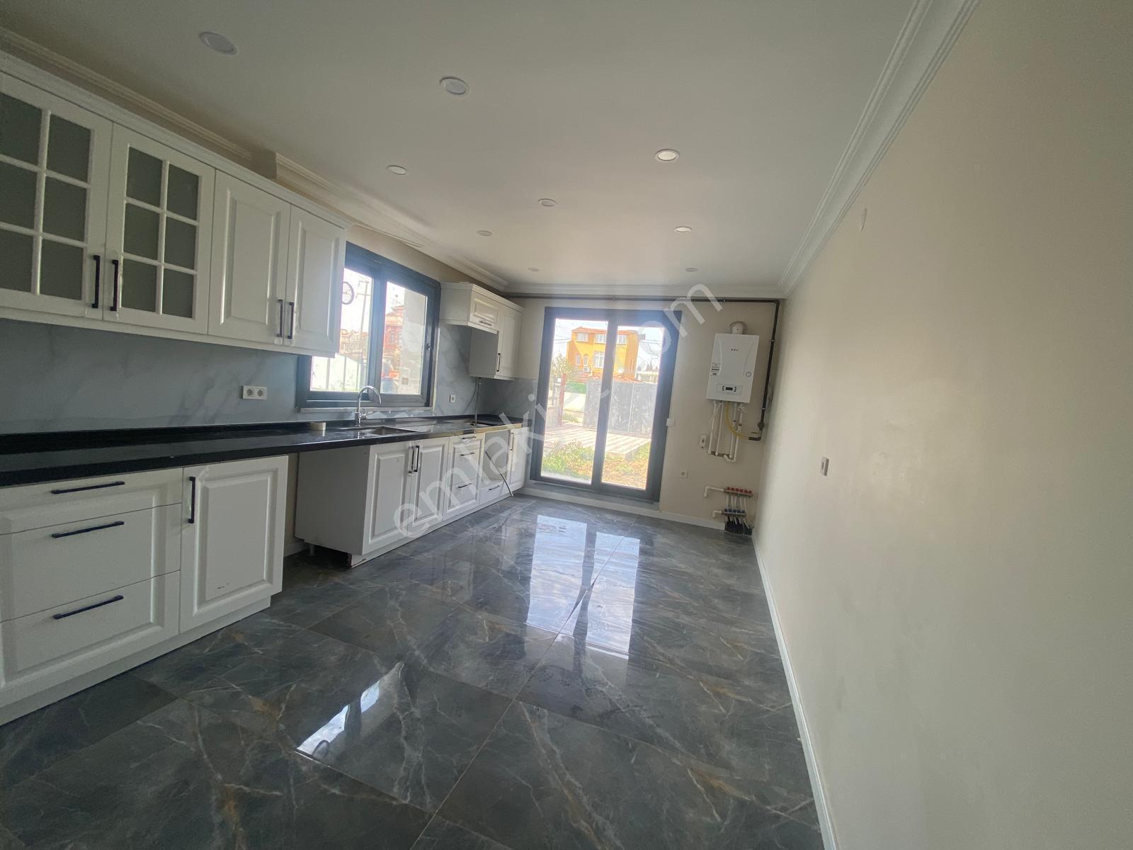 Büşra Gayrimenkulden Gümüşyakada Satılık Villa 429m2 2 Katlı 5+1 - Görsel 21