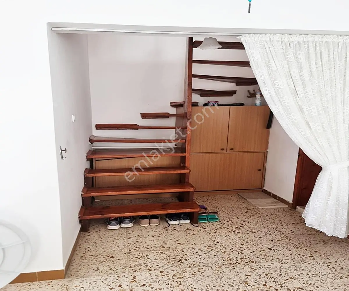 Erikli'de Muhteşem Yaz - Kış Villa Denize Yürüme Mesafesinde 3+1 - Görsel 31