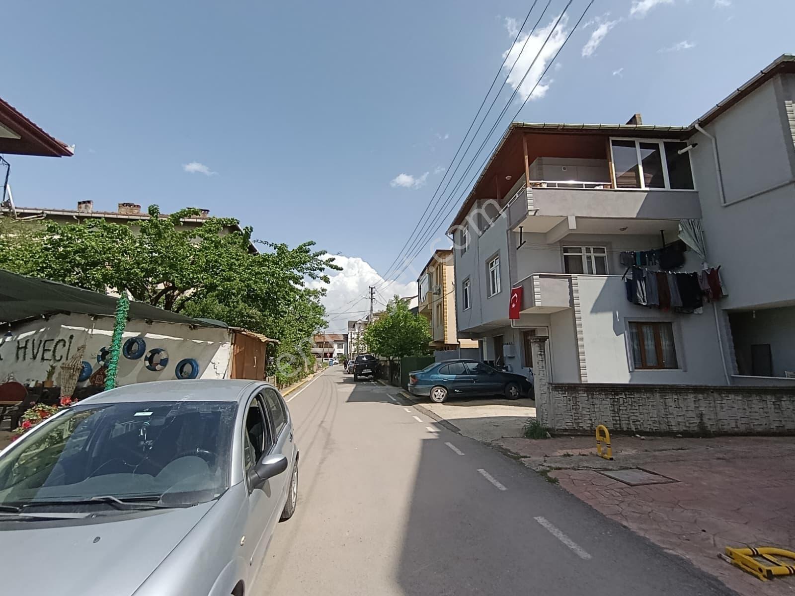İzmit Emekevler Mh.kiralık 2+1 Geniş Daire Yüksek Giriş - Görsel 24