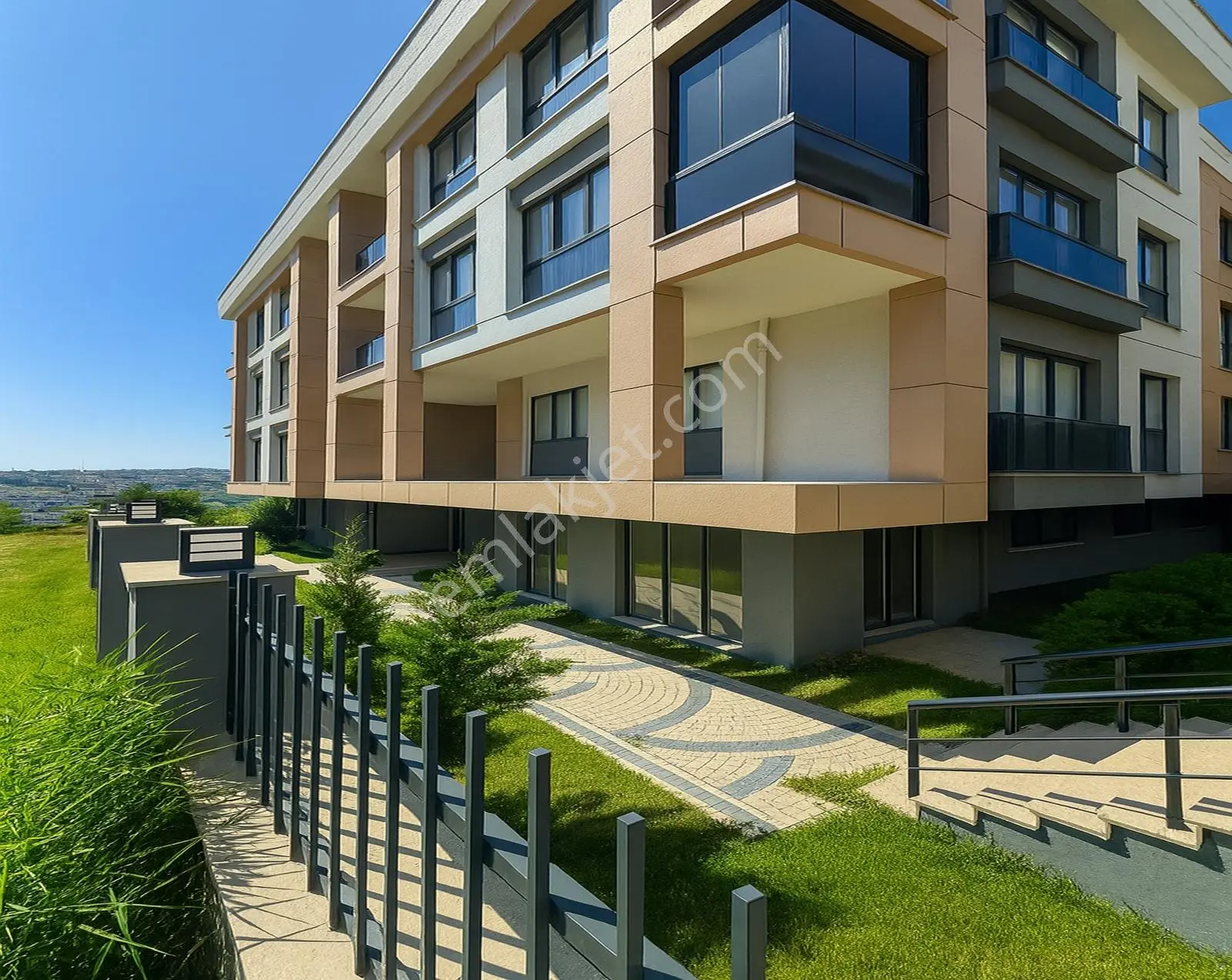 Lıve İnşaat'tan Lüx Site İçerisinde Marinaya Komşu 3+1 Daireler!