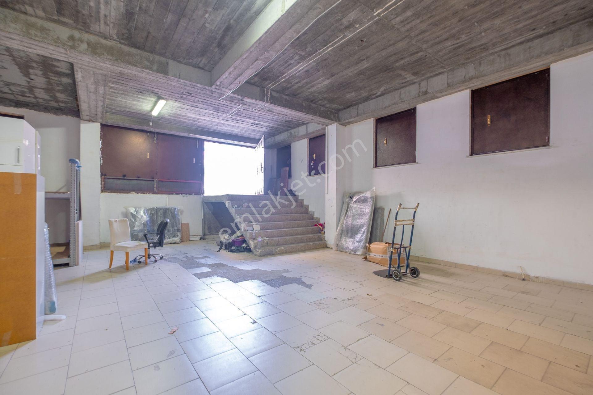 Sefaköyde Depolama, İmalathane Ve E-ticarete Uygun 700m2 İş Yeri - Görsel 12