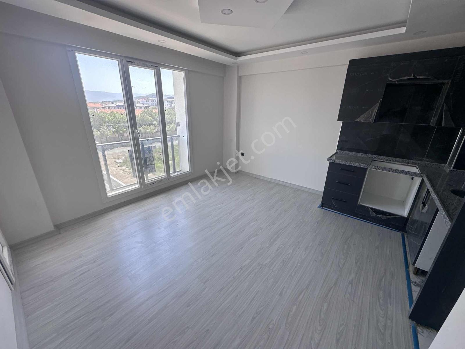 Onmax Burhaniye Bademalanı Oturuma Hazır Satılık 1+1 Daire - Görsel 23