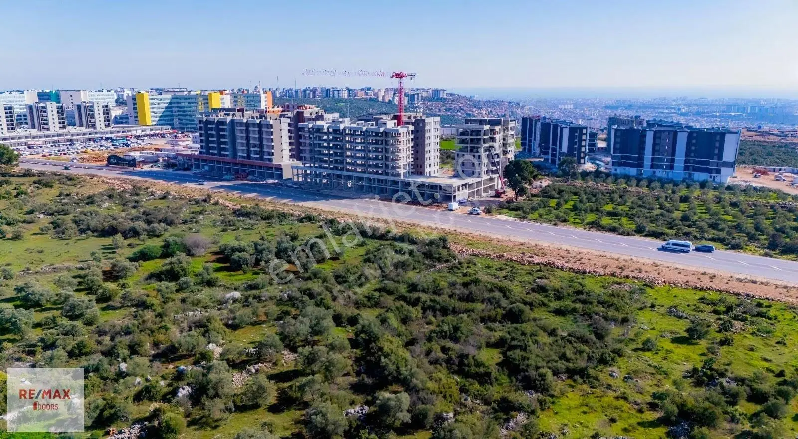 Şehir Hastanesi Karşısı Bulvara Cephe Müstakil Tapu 631 M2 Tarla