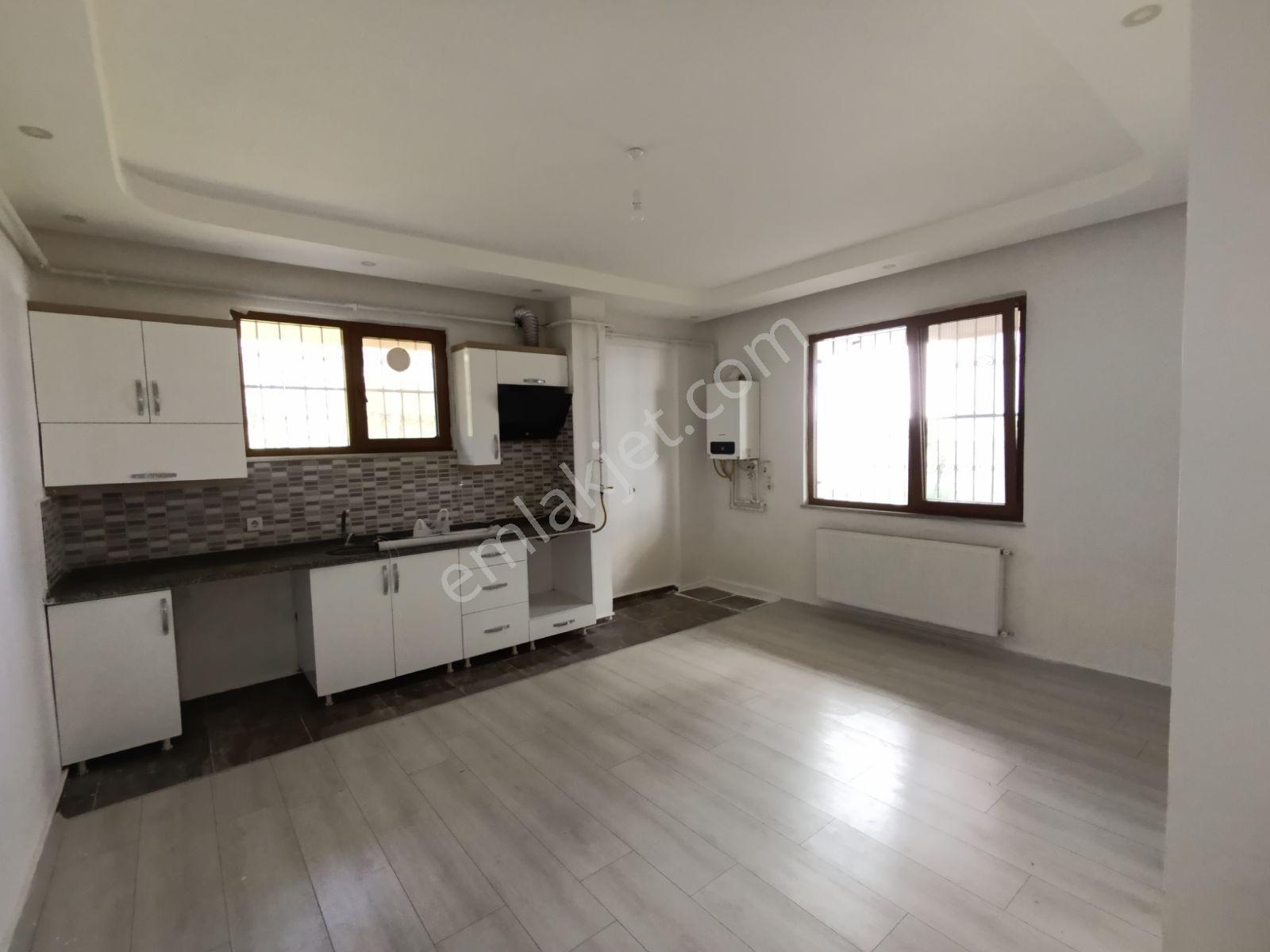 Trend Gayrimenkul'den Çınarlık Mahallesi'nde 1+1 Kiralık Daire - Görsel 12