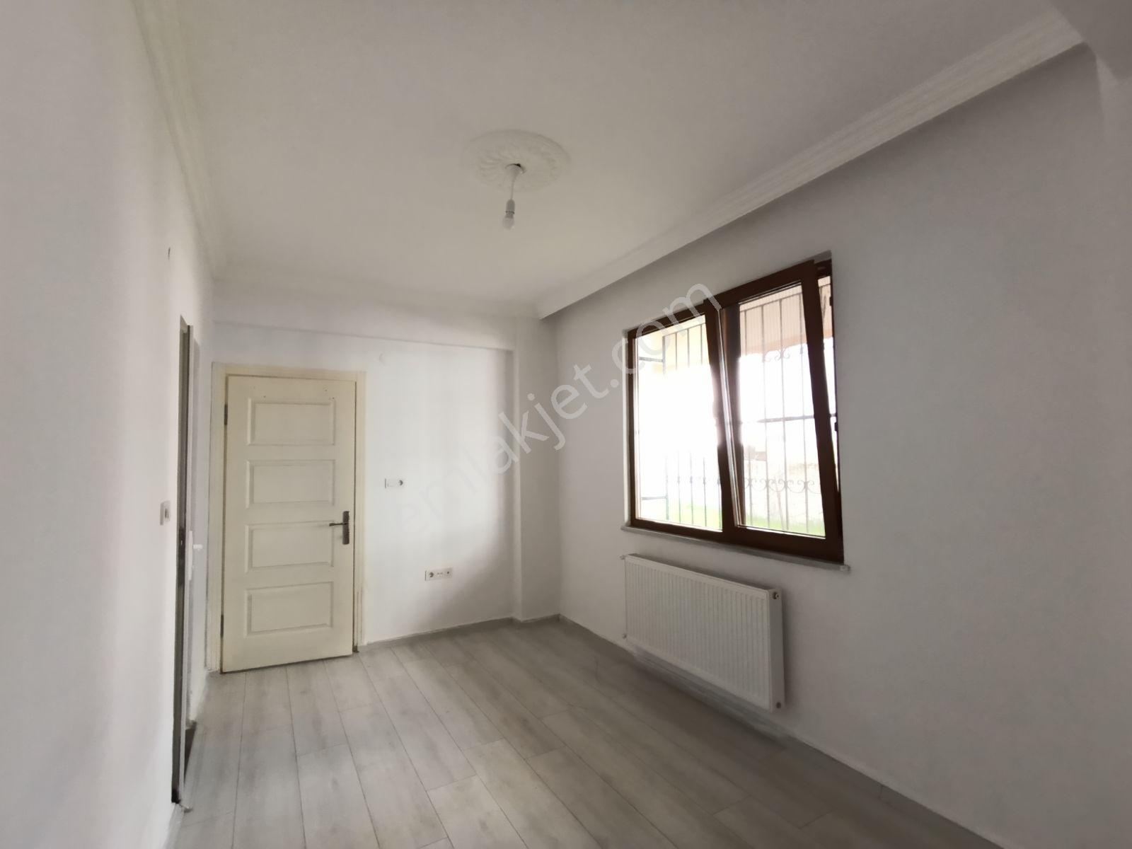 Trend Gayrimenkul'den Çınarlık Mahallesi'nde 1+1 Kiralık Daire - Görsel 2