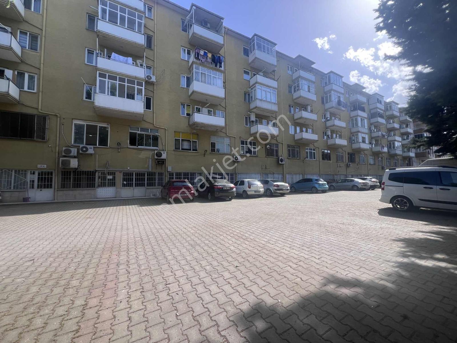 Beşevler Cd Üstü Merkezi Konumda Satılık Site İçi 3+1 Daire - Görsel 17