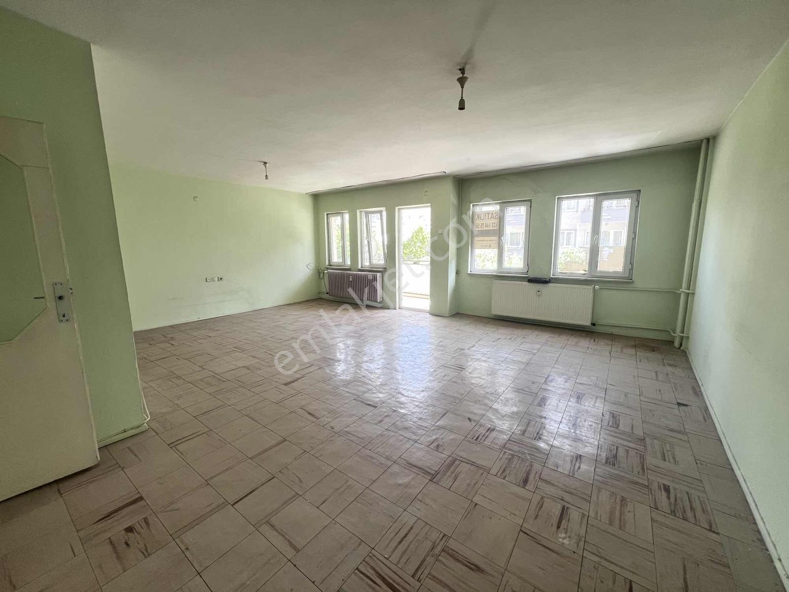 Beşevler Cd Üstü Merkezi Konumda Satılık Site İçi 3+1 Daire - Görsel 19