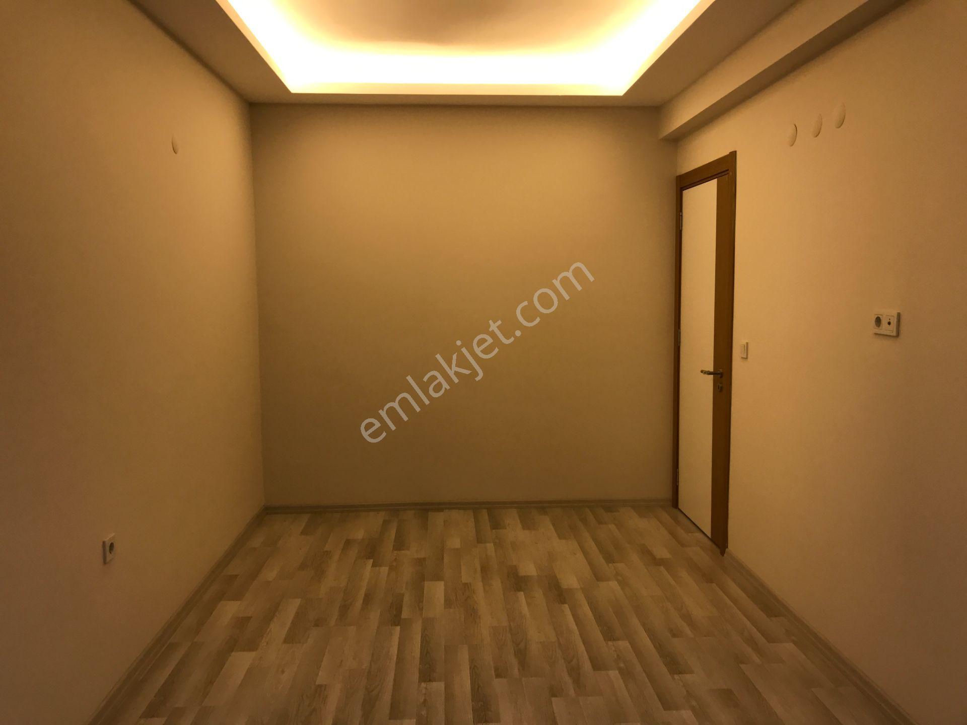 Karşıyaka Ata Kent Yalı Da Satılık 1+1 Lüx Daire - Görsel 23