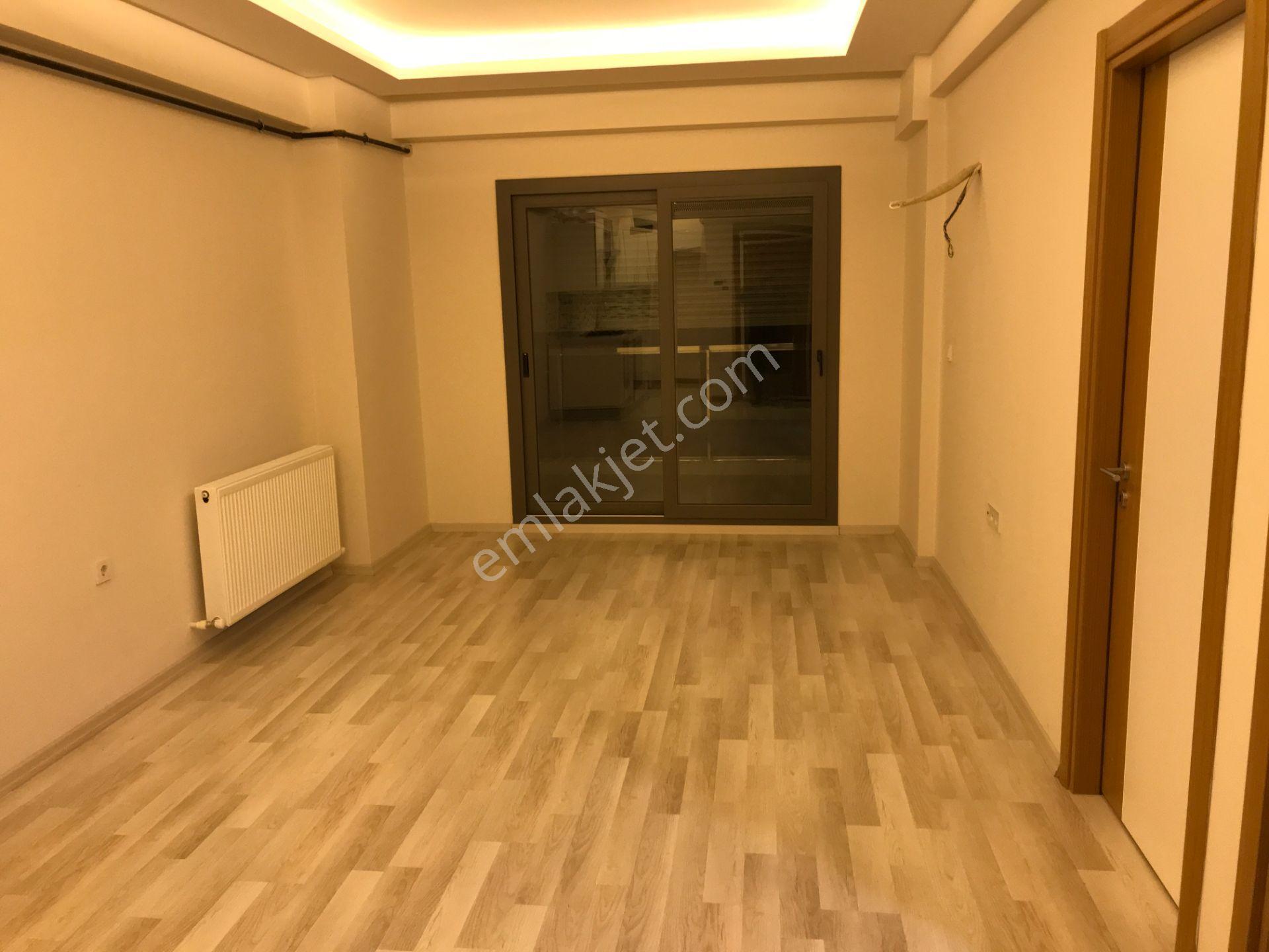 Karşıyaka Ata Kent Yalı Da Satılık 1+1 Lüx Daire - Görsel 7