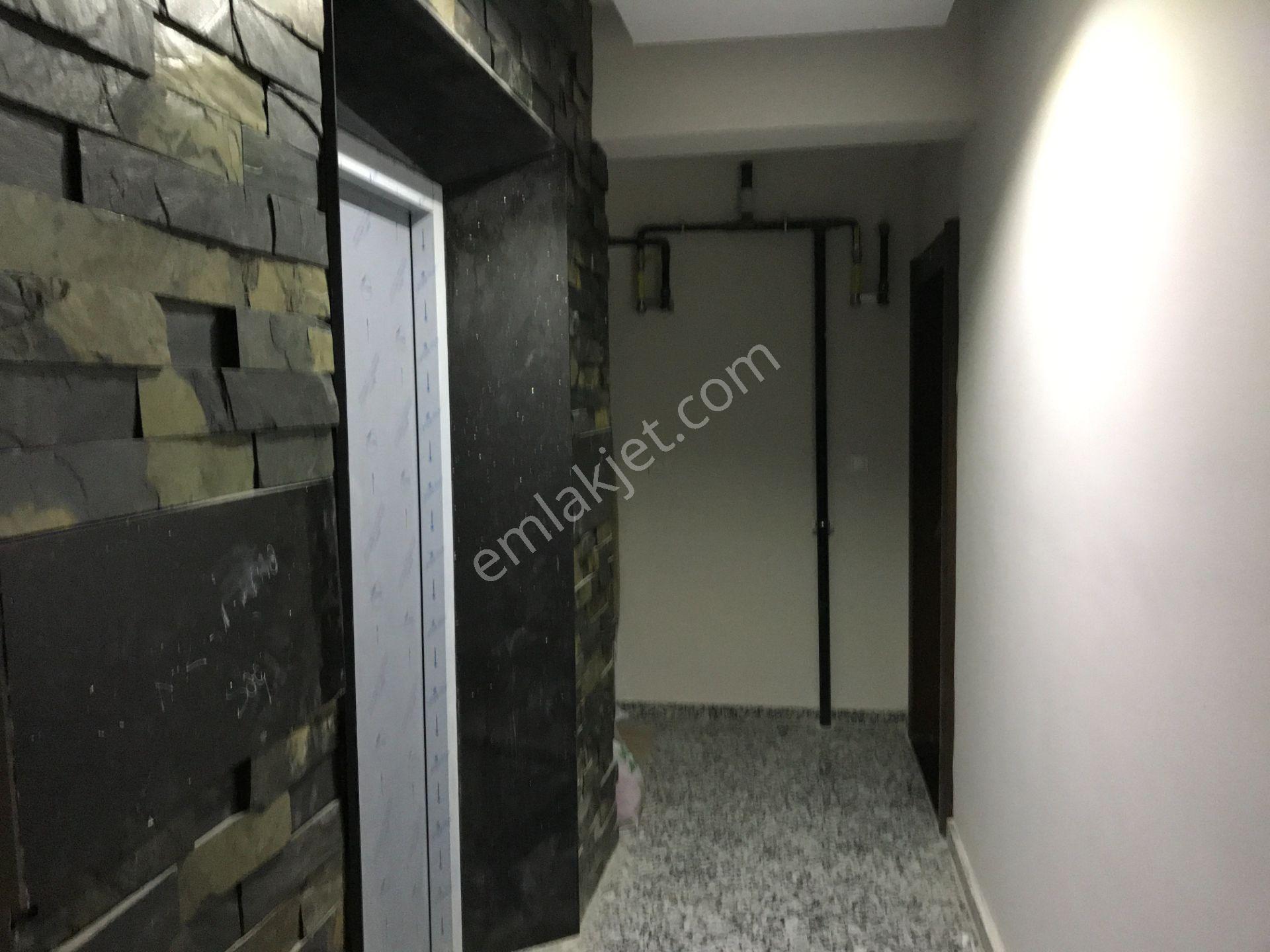 Karşıyaka Ata Kent Yalı Da Satılık 1+1 Lüx Daire - Görsel 34