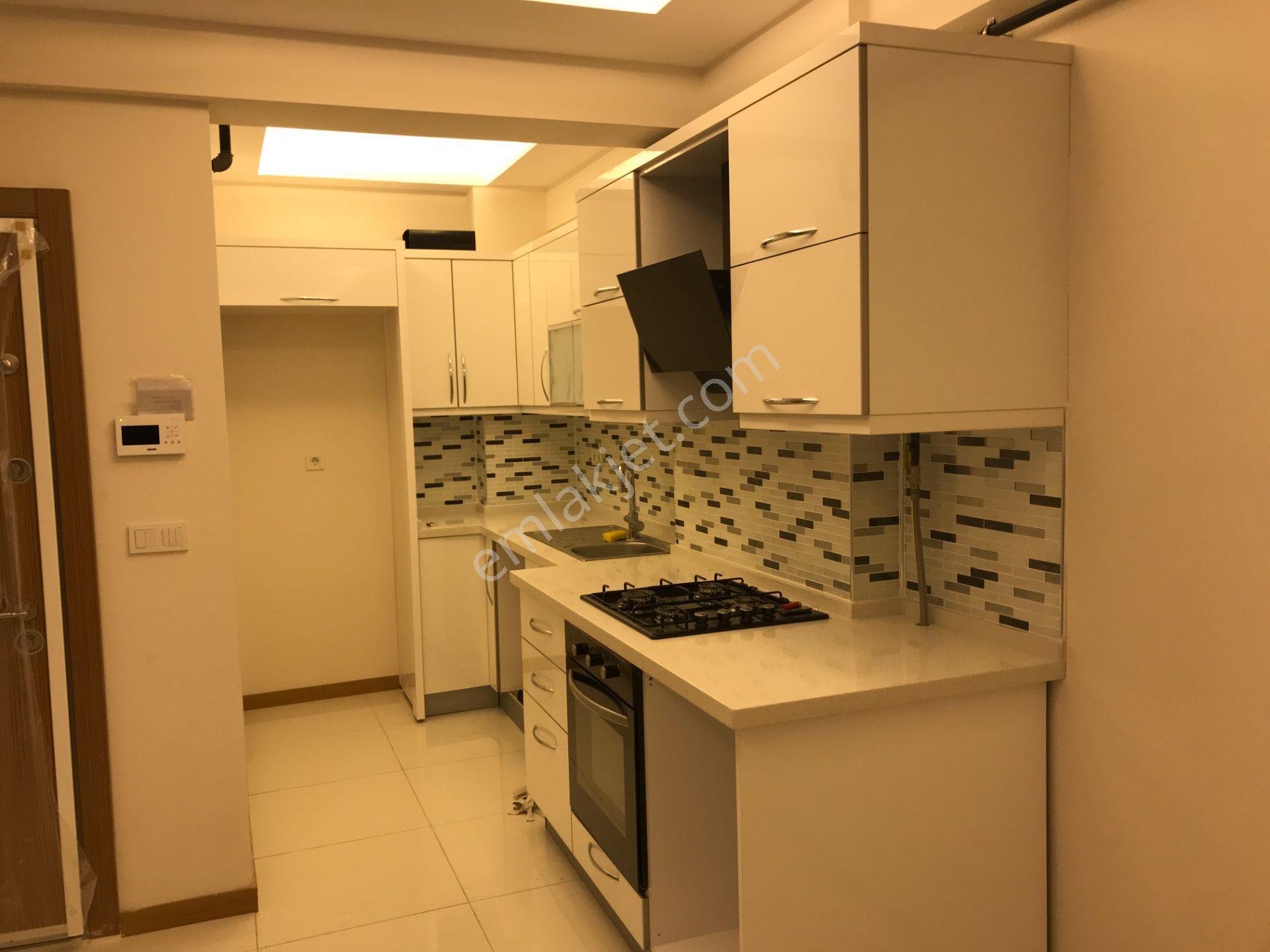 Karşıyaka Ata Kent Yalı Da Satılık 1+1 Lüx Daire - Görsel 6