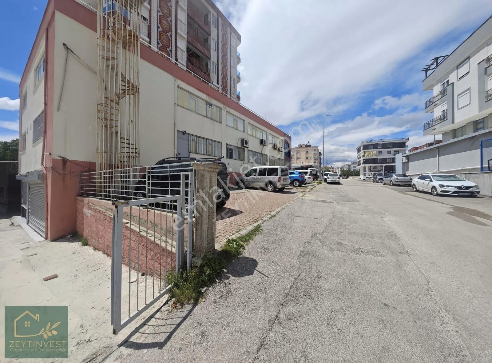 Kepez Ayanoğlu'nda Satılık 400m² Depolu Dükkan (tramvay Dibinde)